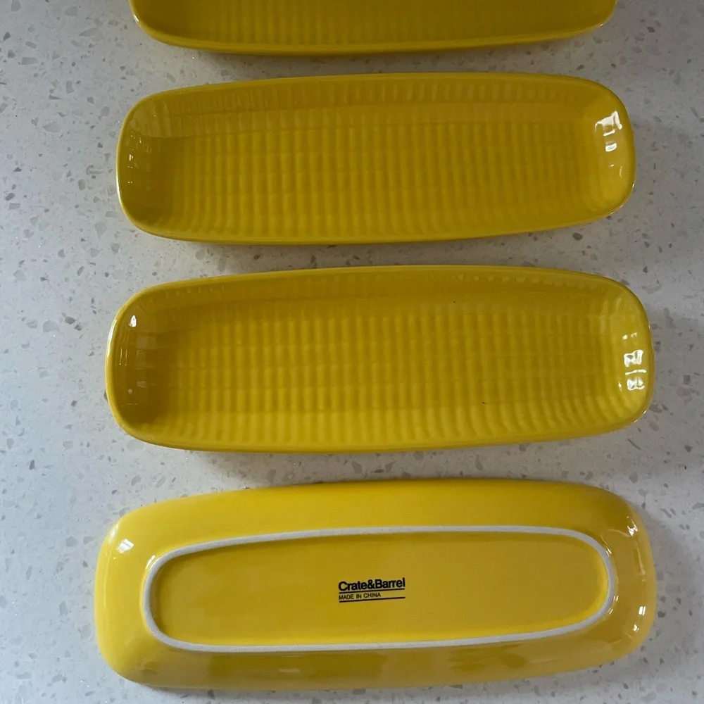 Crate&Barrel set crate